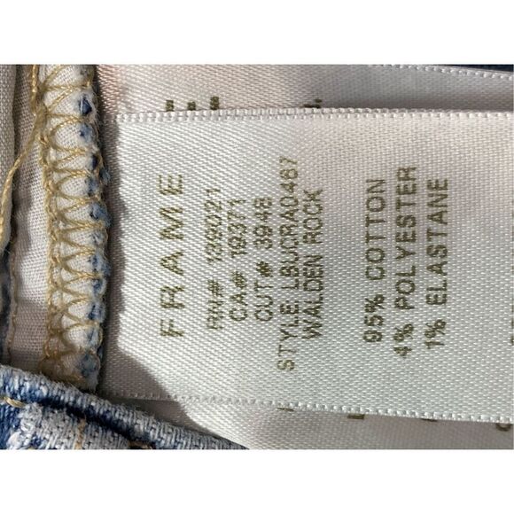 Frame, Walden rock distressed, raw hem jean size 28 - Picture 9 of 9
